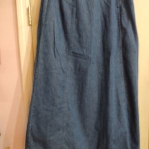 Orvis Denim Skirt Full Length Maxi Size 14 Modest Retro *Flaw* has a 1" hole